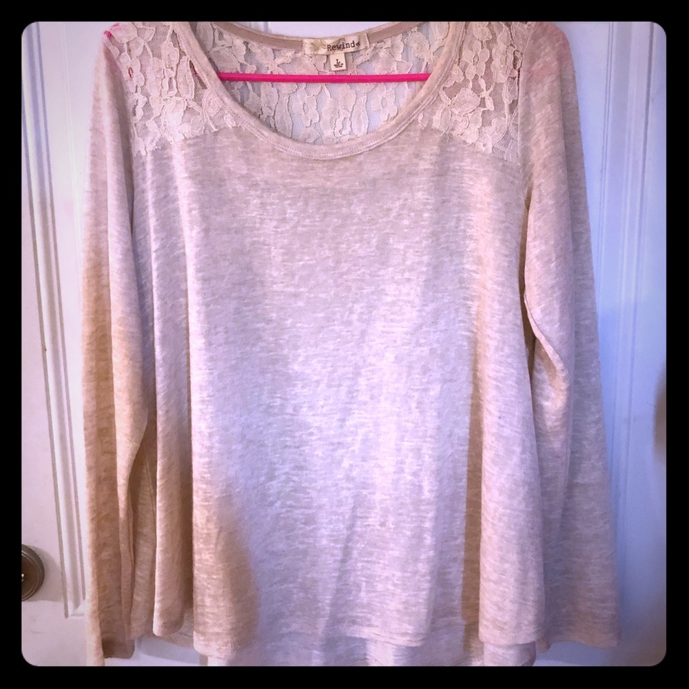 Long sleeve NWT juniors top. Purchased at kohls
